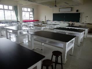 將開啟一新視窗_開啟圖片檔(jpg)_嘉義高中-物理科